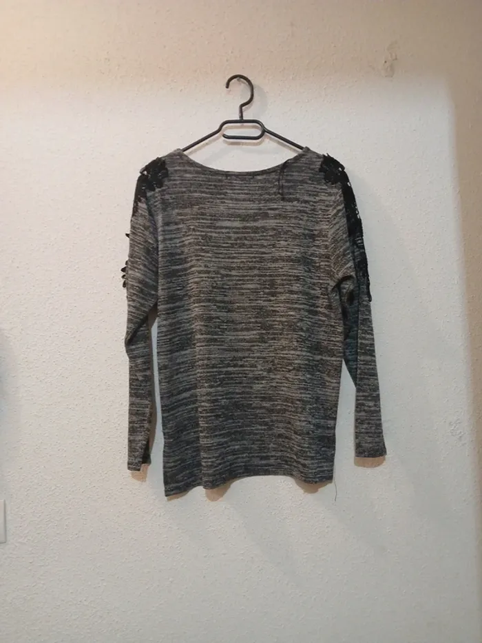 Sweat femme gris/noir dentelle " MiM" taille m - photo numéro 5