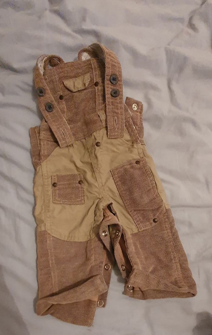 Lot vêtements bébé en 3 mois - photo numéro 9