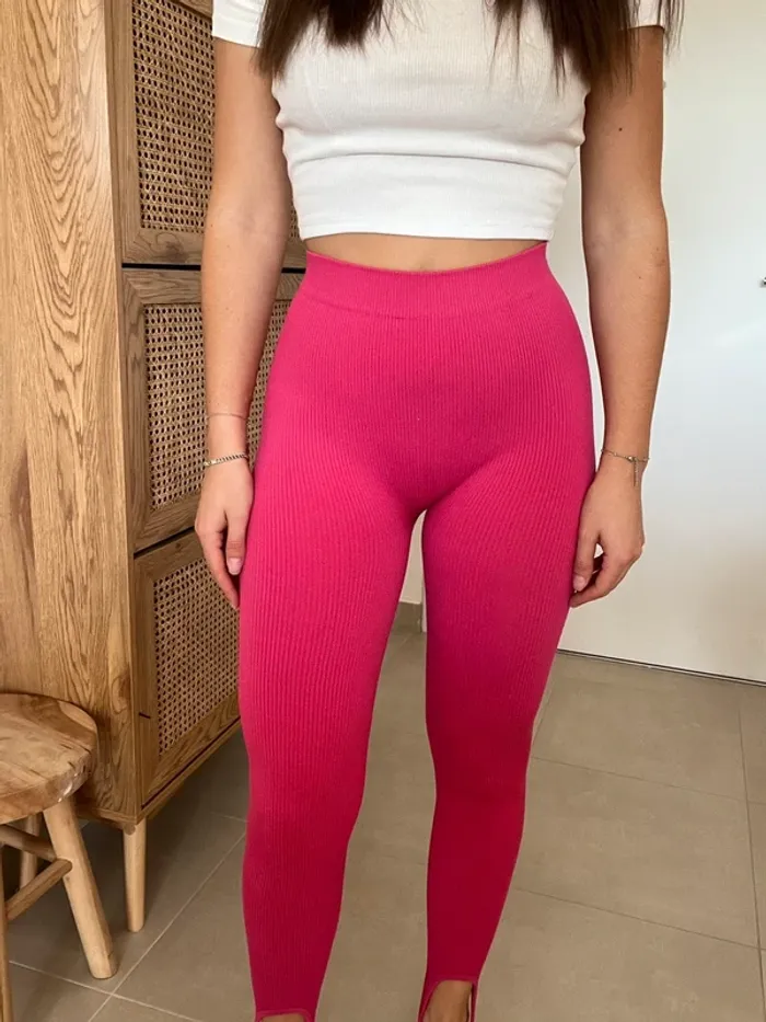 Legging fuseau rose fuschia Zara - photo numéro 2