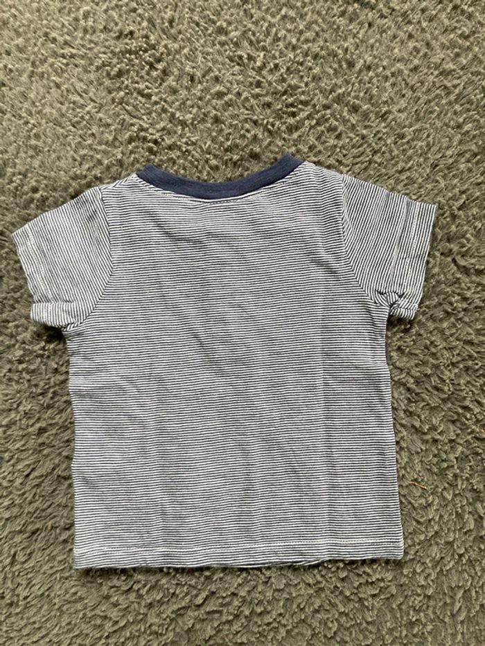 Teeshirt MC bleu marine et blanc 9 mois - photo numéro 2