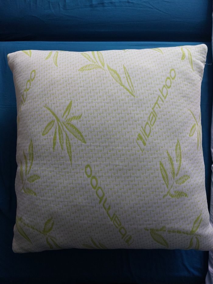 Oreiller mémoire forme cervicale, migraine, ronflements