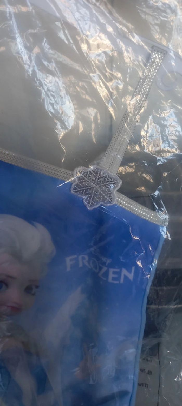 Maillot bain reine des neiges - photo numéro 4