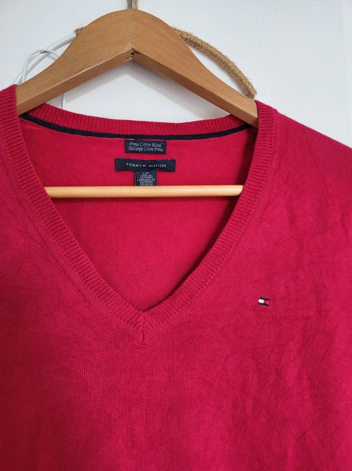 Pull Tommy Hilfiger col V taille S 36 couleur framboise - photo numéro 3