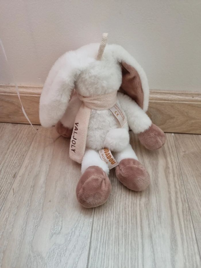 Lapin en peluche - photo numéro 2