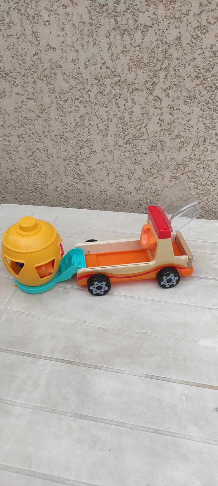 Camion benne en bois avec formes - photo numéro 6