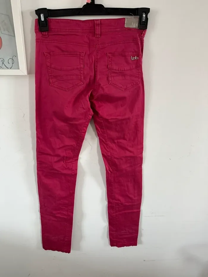 Jeans les petites bombe rose taille 34/36 - photo numéro 4
