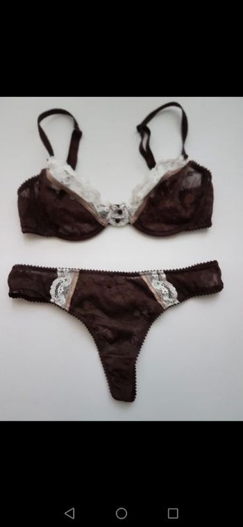 ensemble de soutien gorge neuf taille