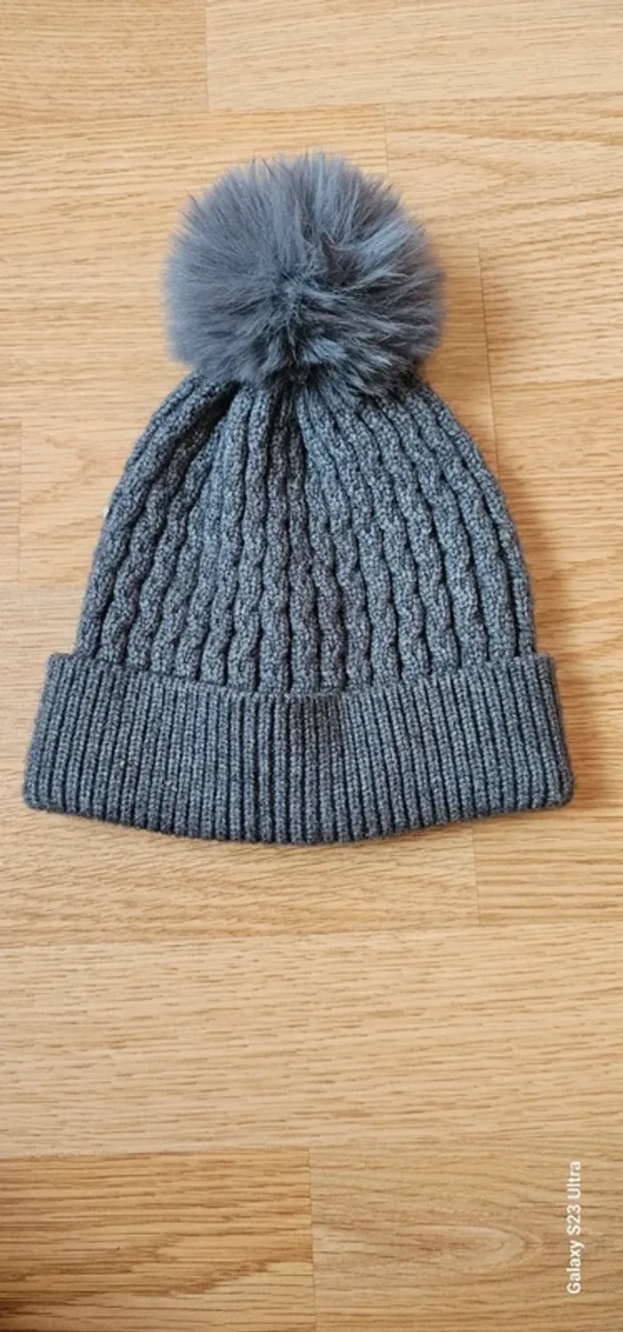 Bonnet zara