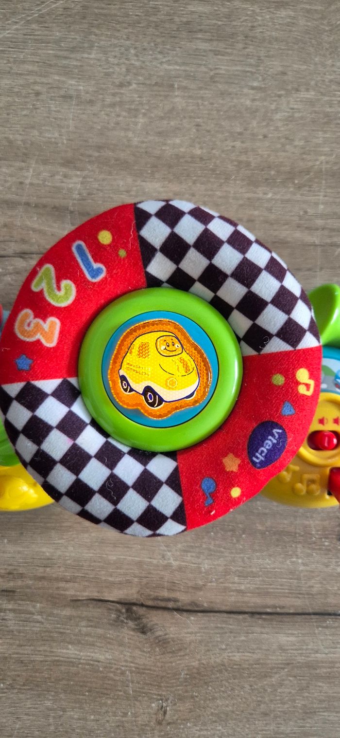 Mon baby volant Tut Tut Bolides - photo numéro 3