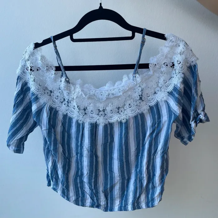 T shirt hollister - photo numéro 2