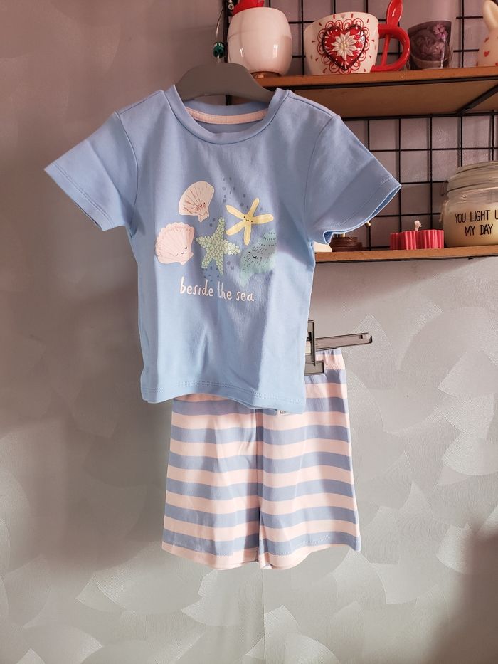 Pyjama short 🎀 Primark 12-18 mois 1€ - photo numéro 2