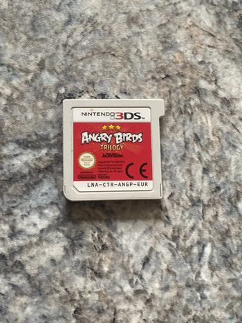 Angry birds trilogy 3ds
