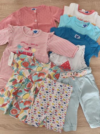 Lot de vêtements 6 mois