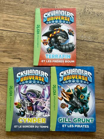 Lot de 3 livres Skylanders