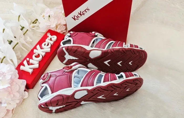 Sandales nus pieds Fille Scratch Kickers T36 - photo numéro 2
