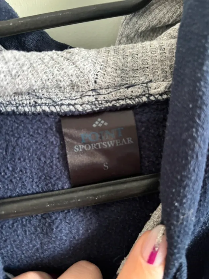 Pull taille S - photo numéro 3