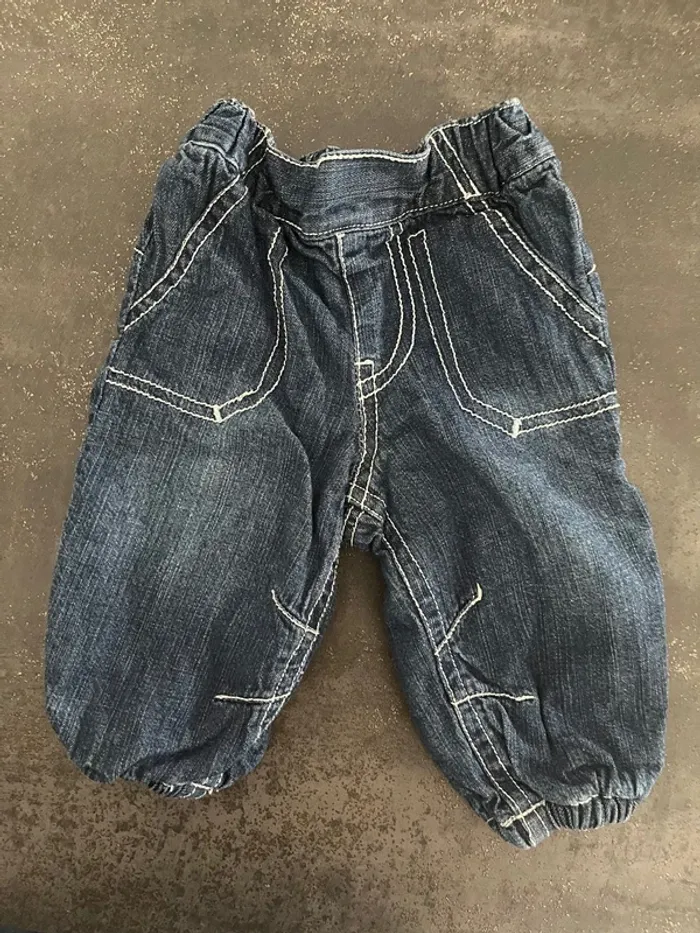 Jeans bleu taille 1 mois marque Kimbaloo
