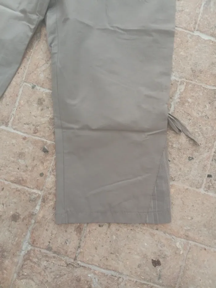 🌹pantacourt Taille 44 🌹 - photo numéro 3