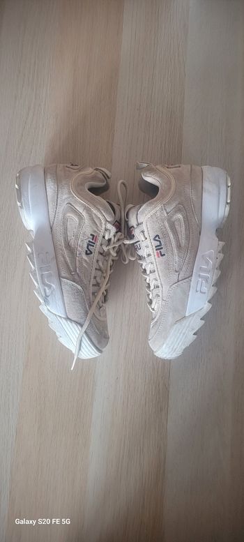👟 Baskets Fila Disruptor beige
