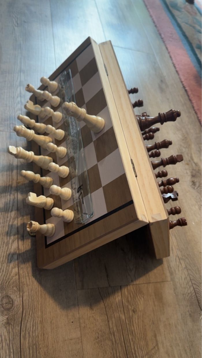 Jeu d’échecs magnétique pliable en bois – 39 cm - photo numéro 5
