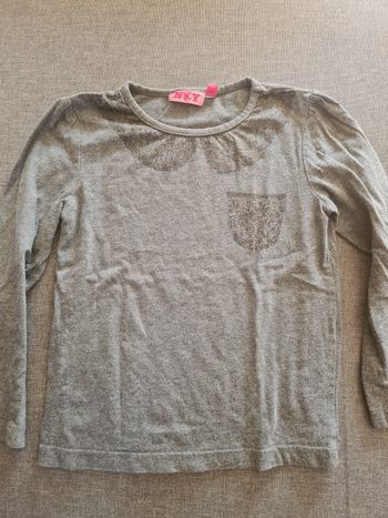 Haut manches longues taille 5 ans