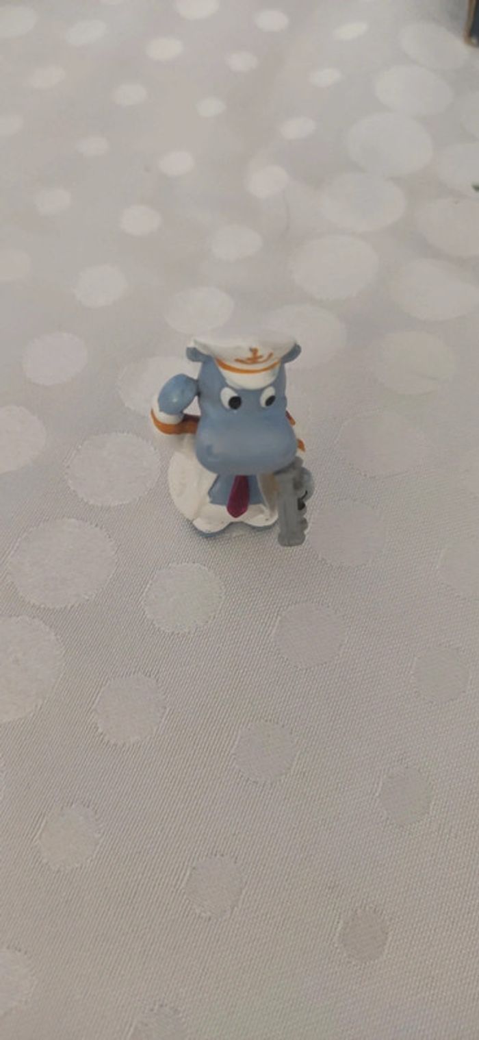 Jouets Kinder hippopotame