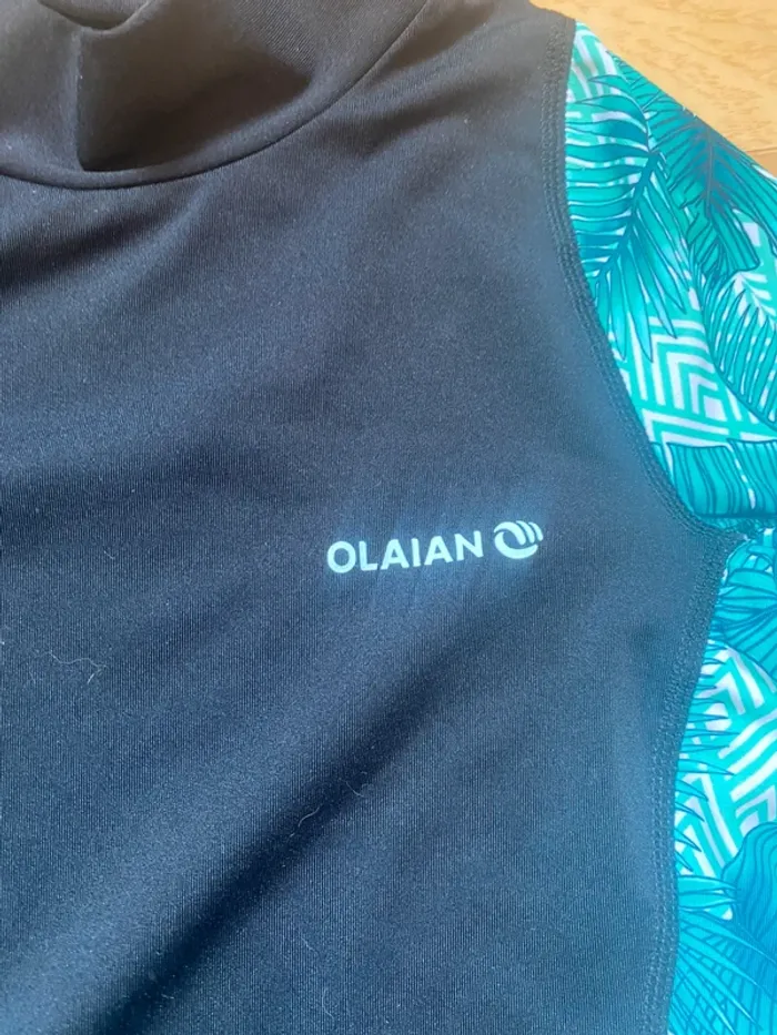 T shirt de bain fille taille 12 ans - photo numéro 2