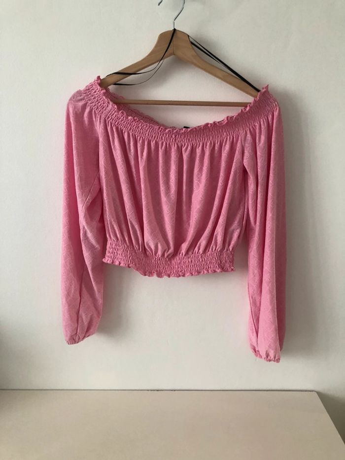 Haut H&M épaules dénudées Rose