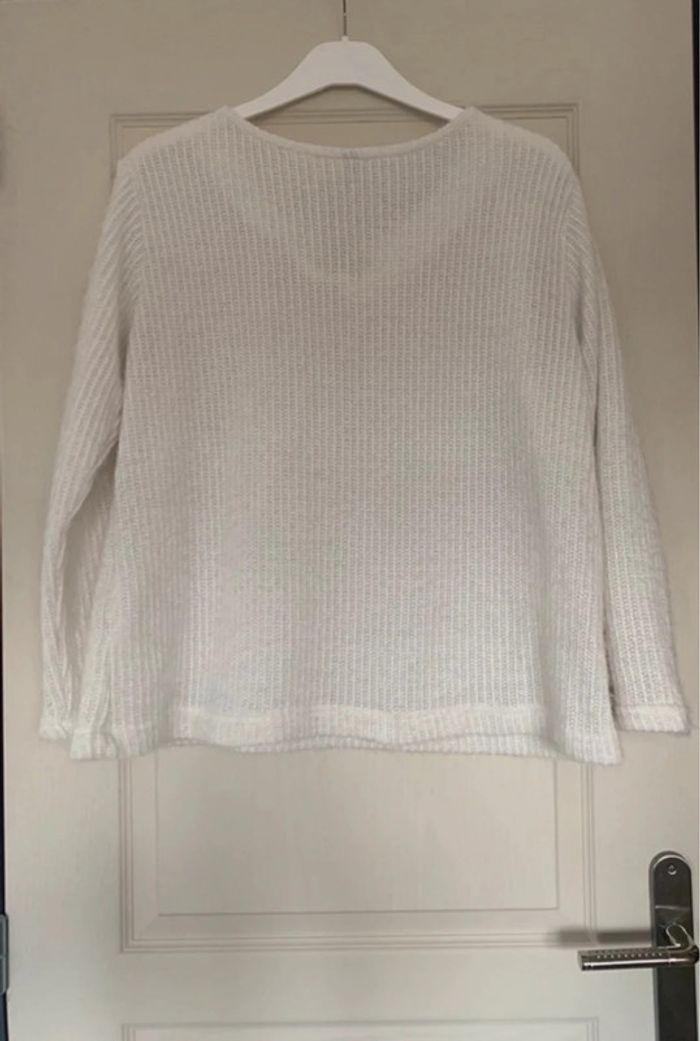 Pull blanc - photo numéro 2