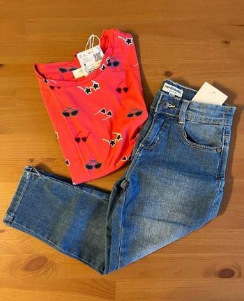 Neuf (non porté) 😍🥰 teeshirt mc et pantacourt 8 ans fille 🥰😍