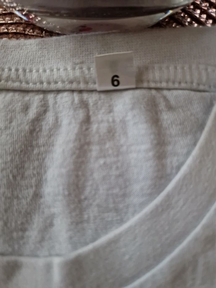 T shirt 6 ans - photo numéro 2