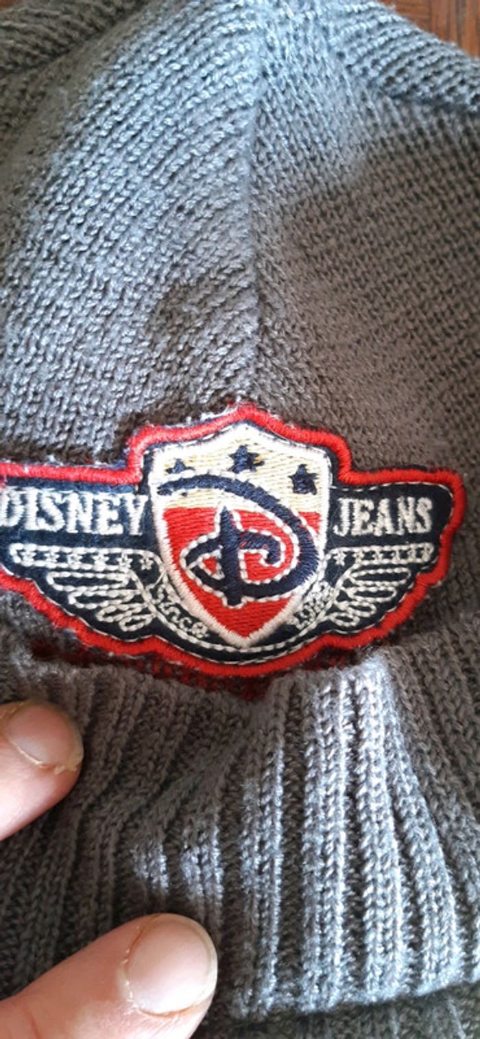 Bonnet gris disney,façon casquette le devant est rigide - photo numéro 3