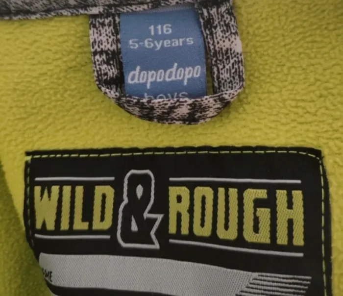 Veste à capuche coupe vent Taille 5/6 ans - photo numéro 5