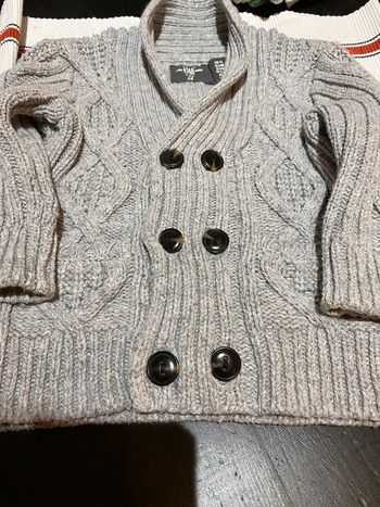 Gros gilet à boutons h&m 9 mois