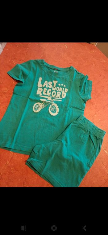 Pyjashort garçon taille 4 ans