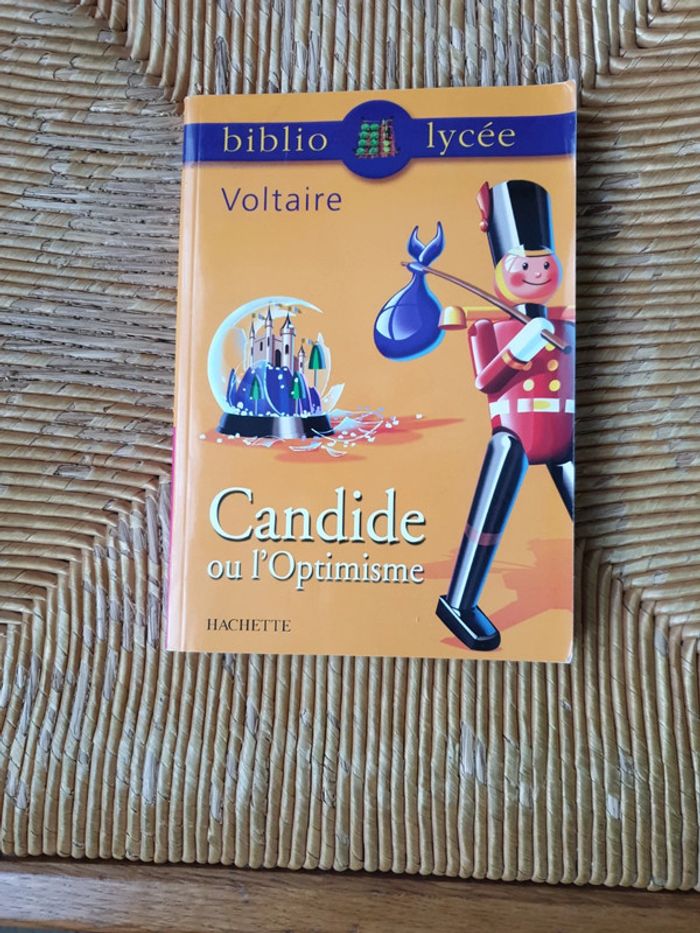 Candide ou l'optimisme de Voltaire éditions Hachette ( biblio lycée)