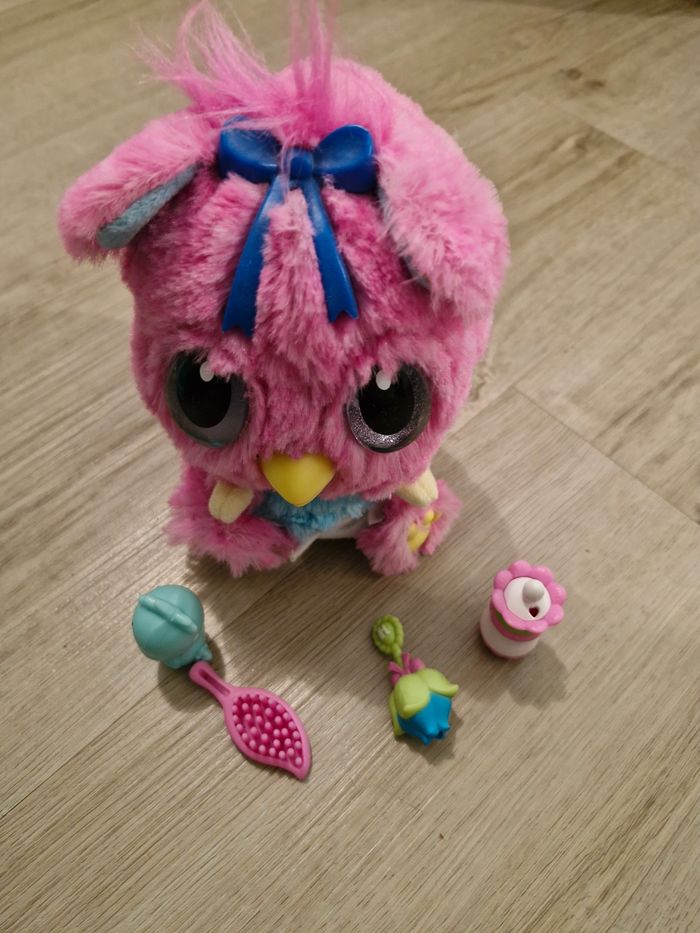 Hatchimals Peluche interactive rose Excellent état - photo numéro 2