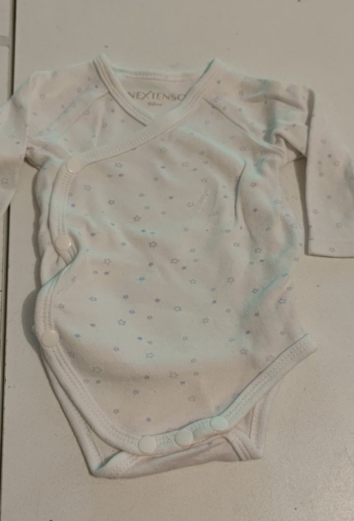 Lot de 3 bodies - photo numéro 2