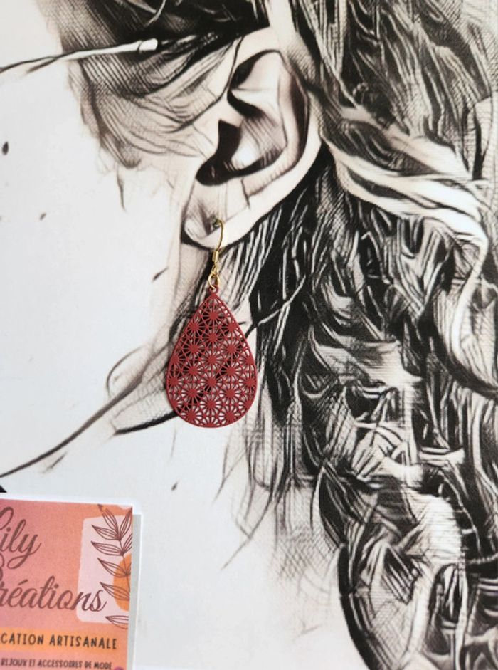 Boucles d'oreilles dorées hypoallergéniques, filigrane bordeaux LC25 - photo numéro 2