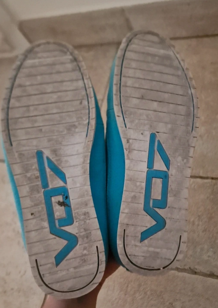 Baskets VO7 Yacht 13 – Turquoise – Pointure 40 – Bon état - photo numéro 8