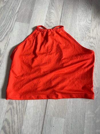 Top court orange fluo