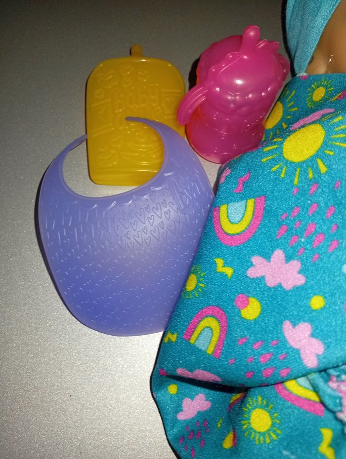 Poupée qui grandit - photo numéro 3