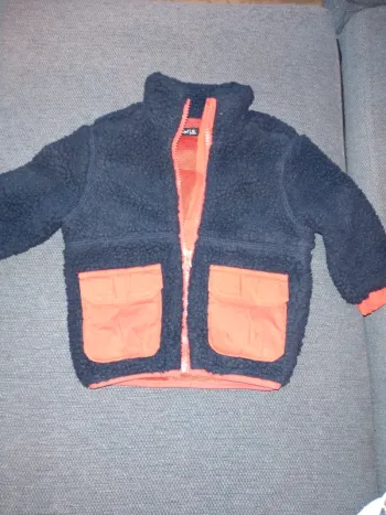 Veste/ gilet influx taille 12 mois