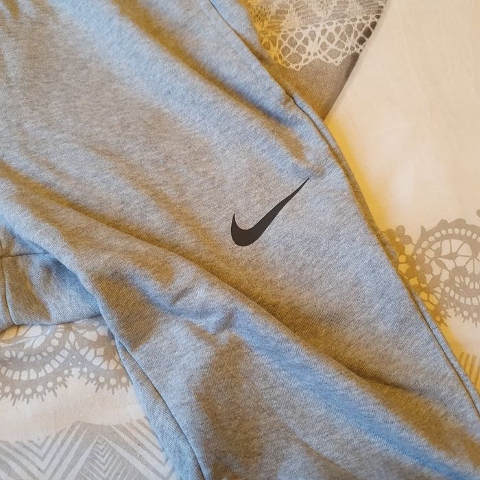 Pantalon de jogging nike de taille S - photo numéro 2