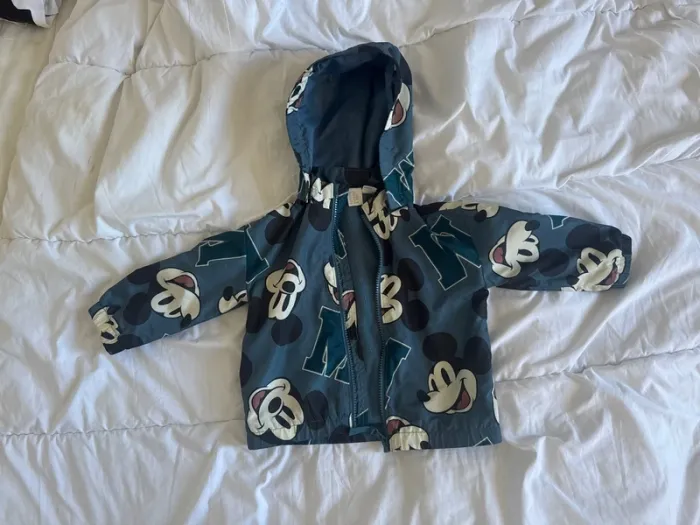 Veste imperméable bleue Mickey H&M 12/ mois