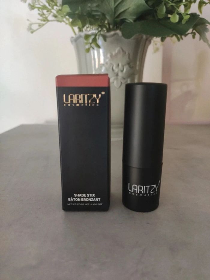 Laritzy Bâton bronzant