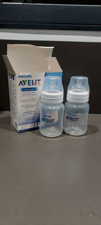 Biberons anti collique Avent