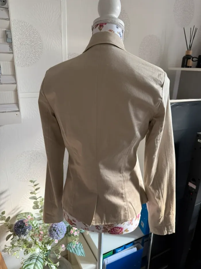 Veste - photo numéro 2