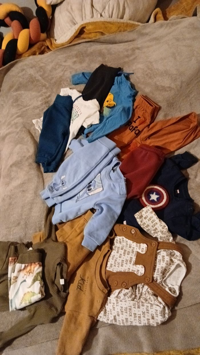 Vêtement 9 mois - photo numéro 2