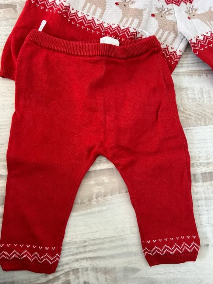 Adorable ensemble de Noël c&a – Taille 6-9 mois 🎄🦌 - photo numéro 4